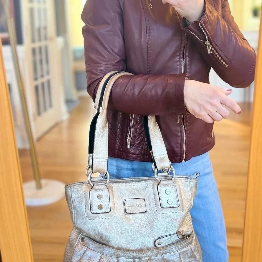 B. Makowsky Vintage Y2K Metallic Leather Shoulder Bag